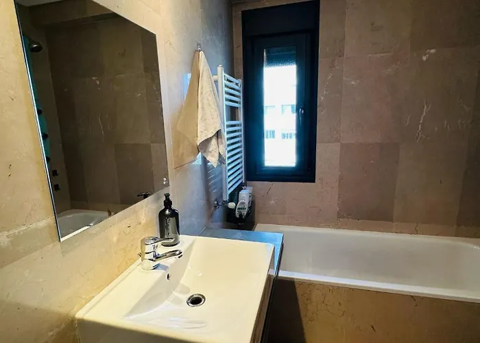 Big House Apartment *